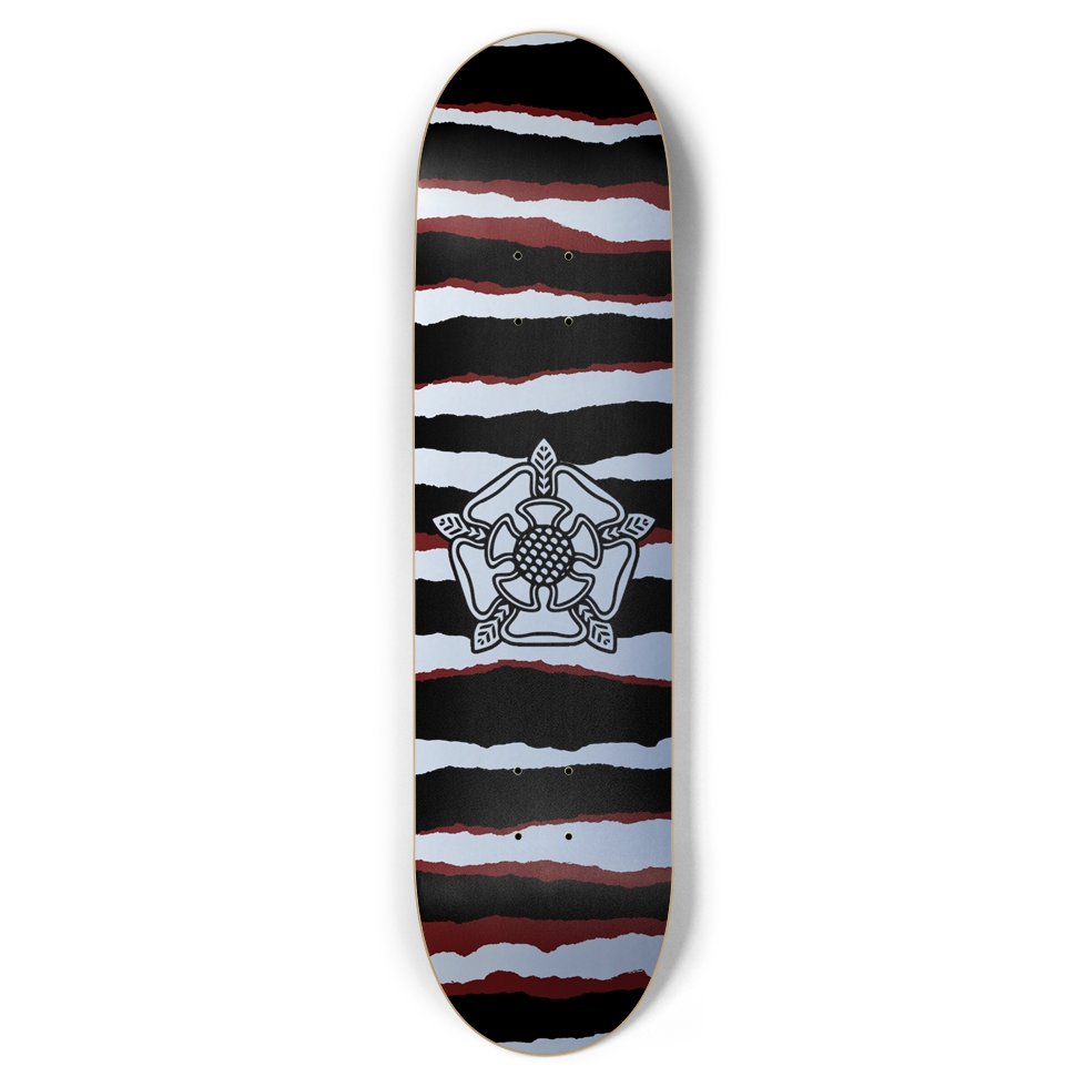 Coral Snake Deck (8.5)